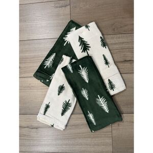 New 4 Pc Wondershop Christmas Tree Forest Green off White hand towels Kitchen